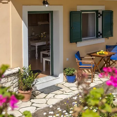 Galazio Sunset Villas Gaios Room photo