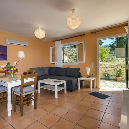 Galazio Sunset Villas Gaios Room photo